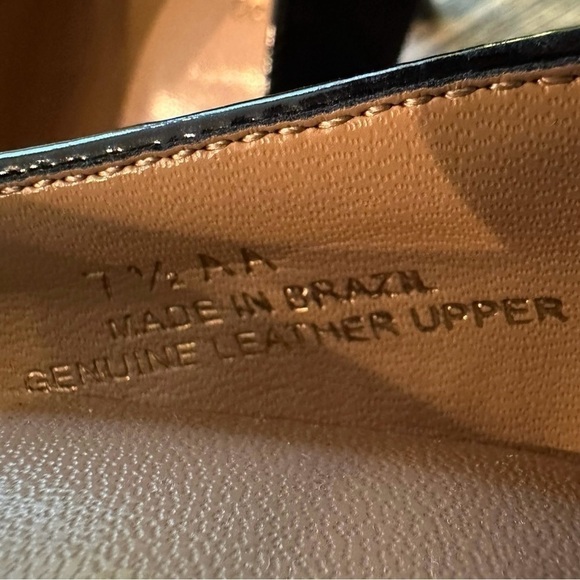 TALBOTS Diane Black Suede & Patent Leather Kitten Heel Pump 7.5 AA Narrow - Picture 6 of 8